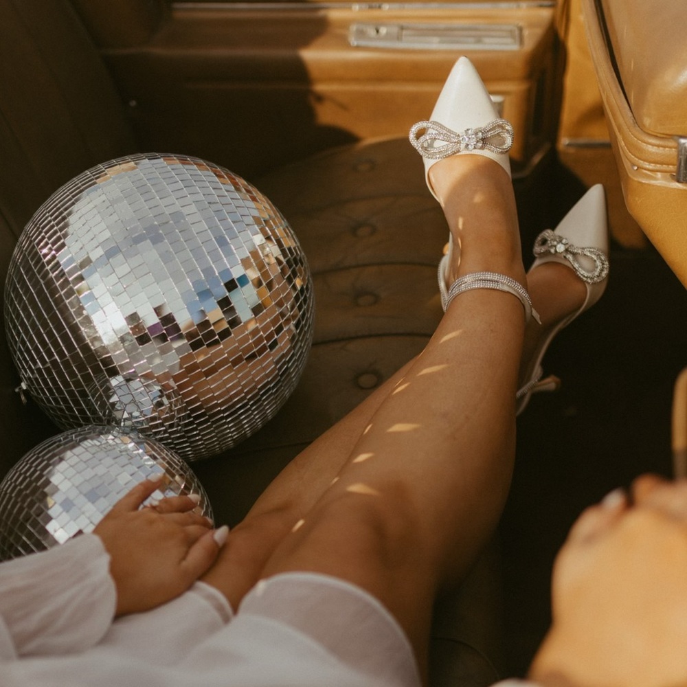 White dressing up heel